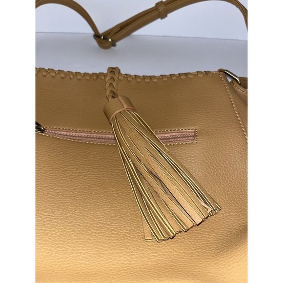LOVE ONE LOVE ALL WOMENS PURSE BAG Sun Tan LEATHER LARGE TASSEL BRAIDED - Picture 2 of 11
